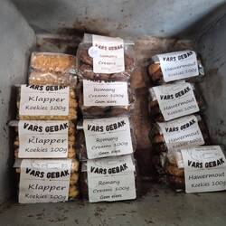 Und riesen Keksauswahl an der Tanke! 🍪