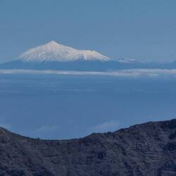 In 135 km Entfernung der Teide von Teneriffa