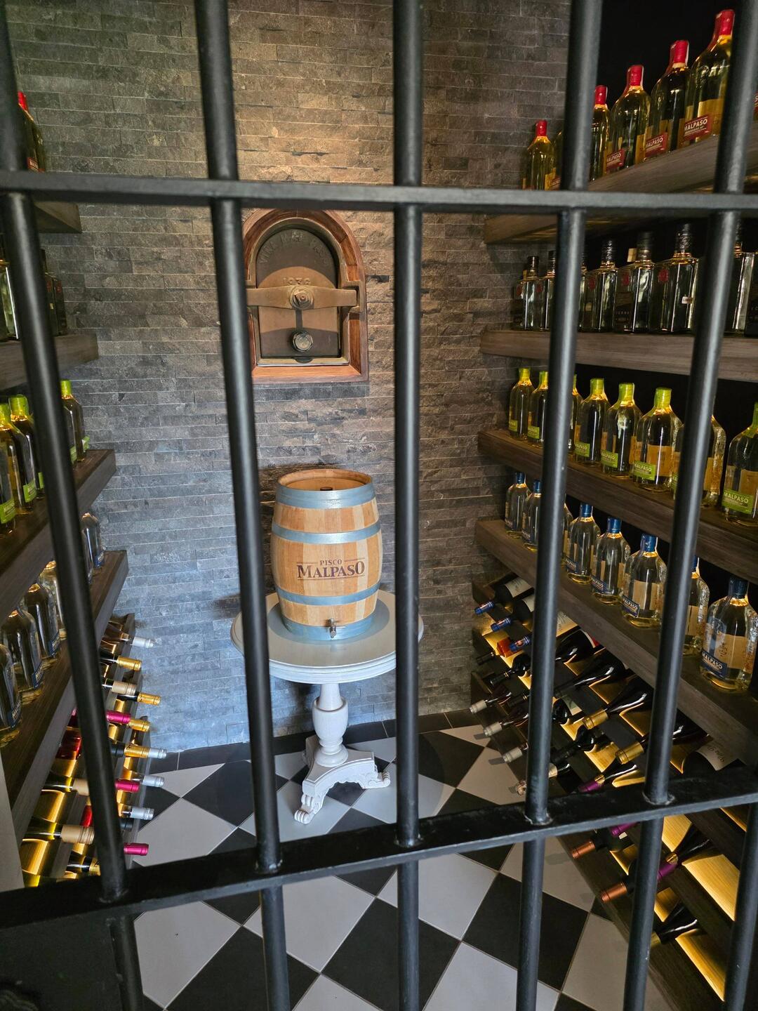 Schöne Pisco Ausstellung