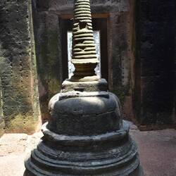 Stupa in the middle with hallways radiating out