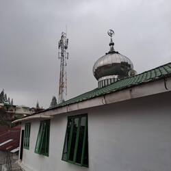 Die Moschee gleich neben uns