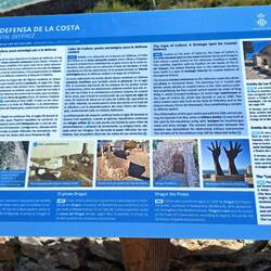 Infotafel auf dem Aussichtspunkt Mirador Far de Cullera