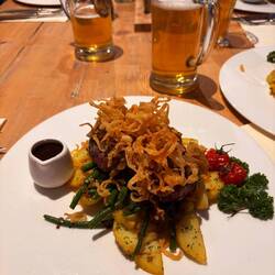 Zwiebelrostbraten im Bex