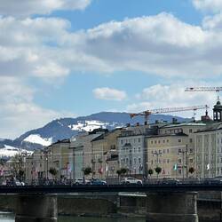 Altstadtfront zur Salzach