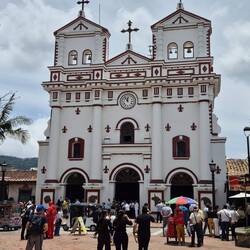 Kirche ,Nuestra Señora del Carmen' in Guatapé