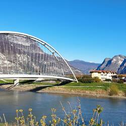 Fußgängerbrücke über die Etsch😉👍
