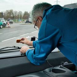 Montage des neuen Mautgeräts