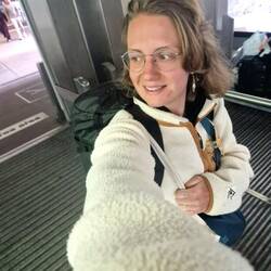 Hmm wo muessi düre?