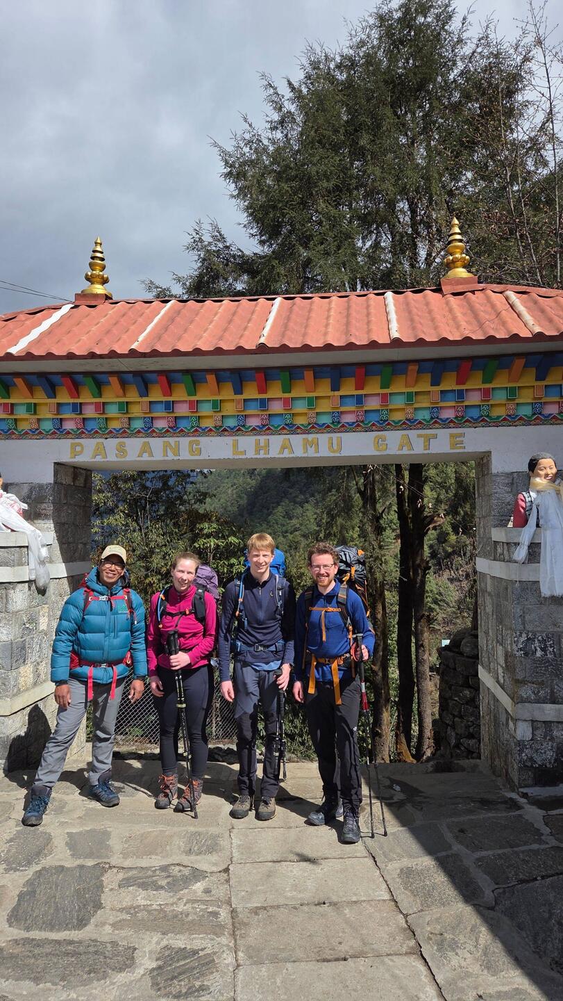 Tourstart mit unserem Guide Ambar