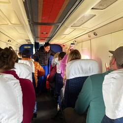 Mit 14 Plätzen doch etwas übersichtlicher als ein A330 und Fensterplätze für jeden