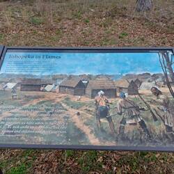 Die Cherokee steckten auch die provisorischen Hütten an.