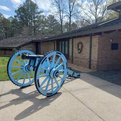 Eine der beiden Kanonen vom Angriff.