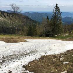 Schneereste