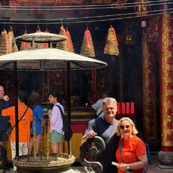 Im Tempel in Chinatown