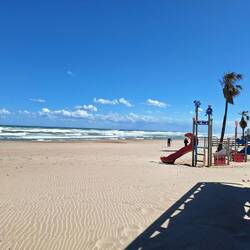 Bevor wir wegfliegen, fahren wir lieber wieder zurück