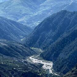 Looking south: the Río Poqueira on its way to join the Guadalfeo