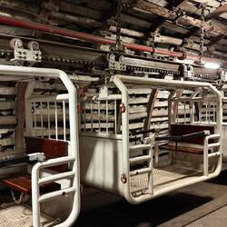 "Schwebebahn" für Personentransport