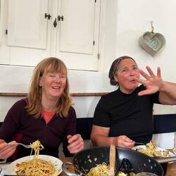 Wenn ein Mann ein Foto machen will und du gerade kaust 😂