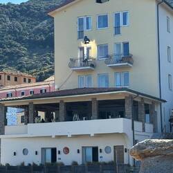 Dort wird gerade ein Liebesfilm gedreht