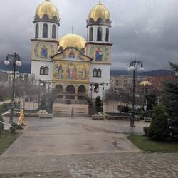 Yet another beautiful Orthodox church.