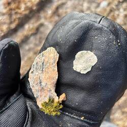 Granit rouge et quartzite