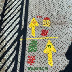 This is the only sign indicating leaving one country and entering another