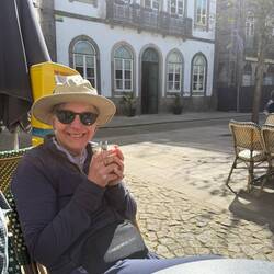 A nice coffee break within the walled city