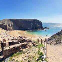 Badebucht mit Sandstrand