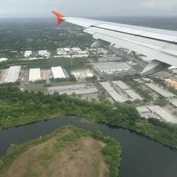 Anflug auf Tampa bei Regen