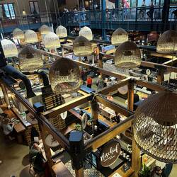 Mittagessen im Riverside Market