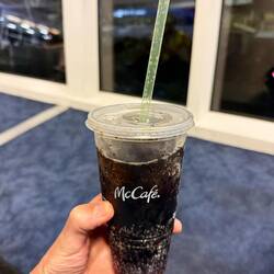 So viel Cola Light wie in den letzten 27 Stunden habe ich im ganzen letzten Jahr nicht getrunken. 🙈