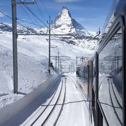 Gornergratbahn mit Matterhorn