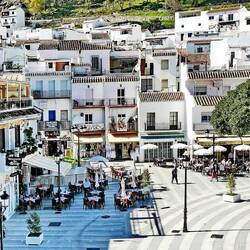 Es gäbe noch wunderschöne Gassen dafür hatten eir keine Zeit mehr.