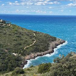 Privatbesitz mit kleinem Strand in der vorderen Bucht. Heute überspült
