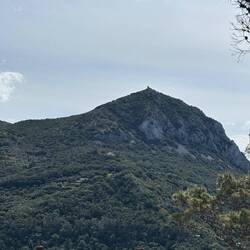 Torre Cacciarella von der anderen Seite
