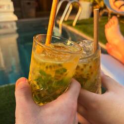 Kurze Poolpause