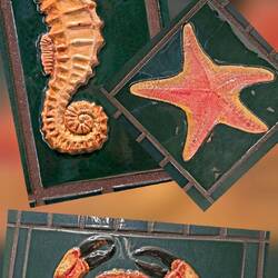 Bunte Keramikfliesen