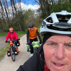 10 kilometers with Helen and Richard, riding from England to Greece