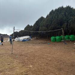 Volleyballfeld auf 3700 hm