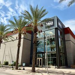 die Outdoor-Kette Rei