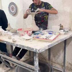 Herstellung von Tagine - fürs Nationalgericht