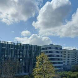 Parkhaus und Hotel Lou