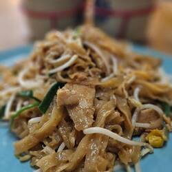 Und dann wieder mal Pad Thai 😋.