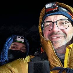 6000m Selfie I'm Stockdunkeln