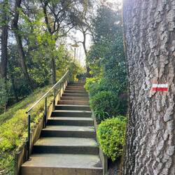 One of the first markers I noticed today.