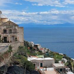 En route down to Amalfi