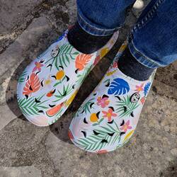 The 'hipps' gardening crocs