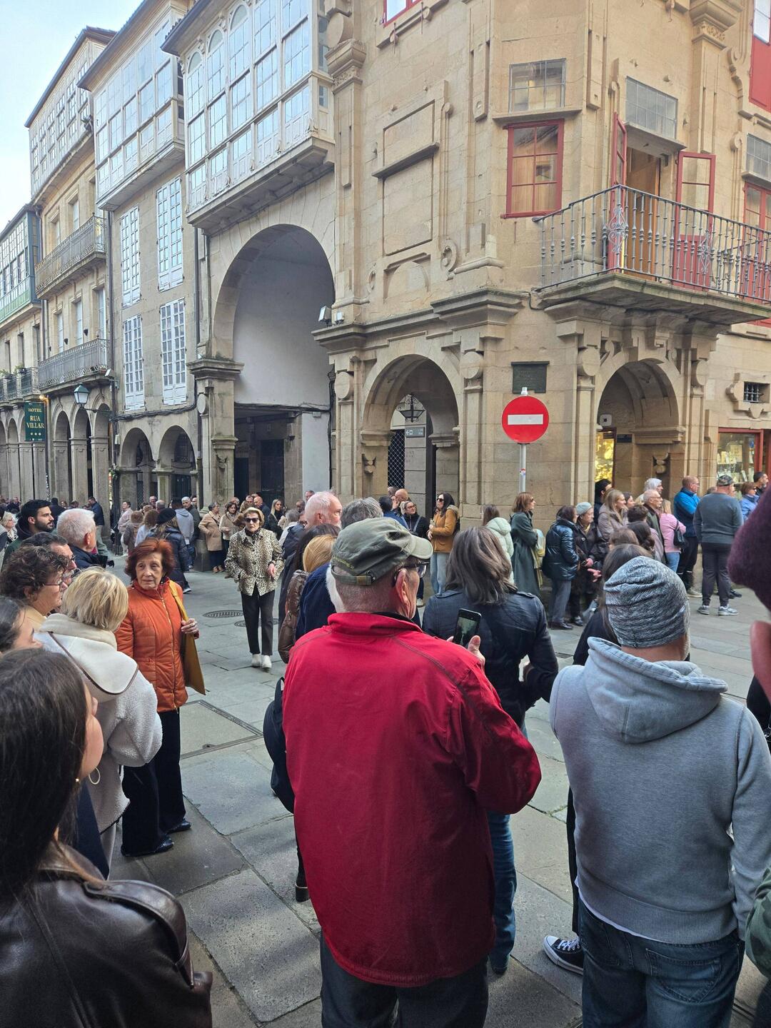 Not too many just before the procession, but this super tall German was right in front of me