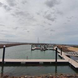 Hafen von Cowell