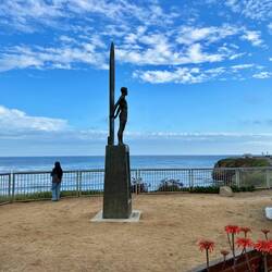 Surfer 🏄 Denkmal